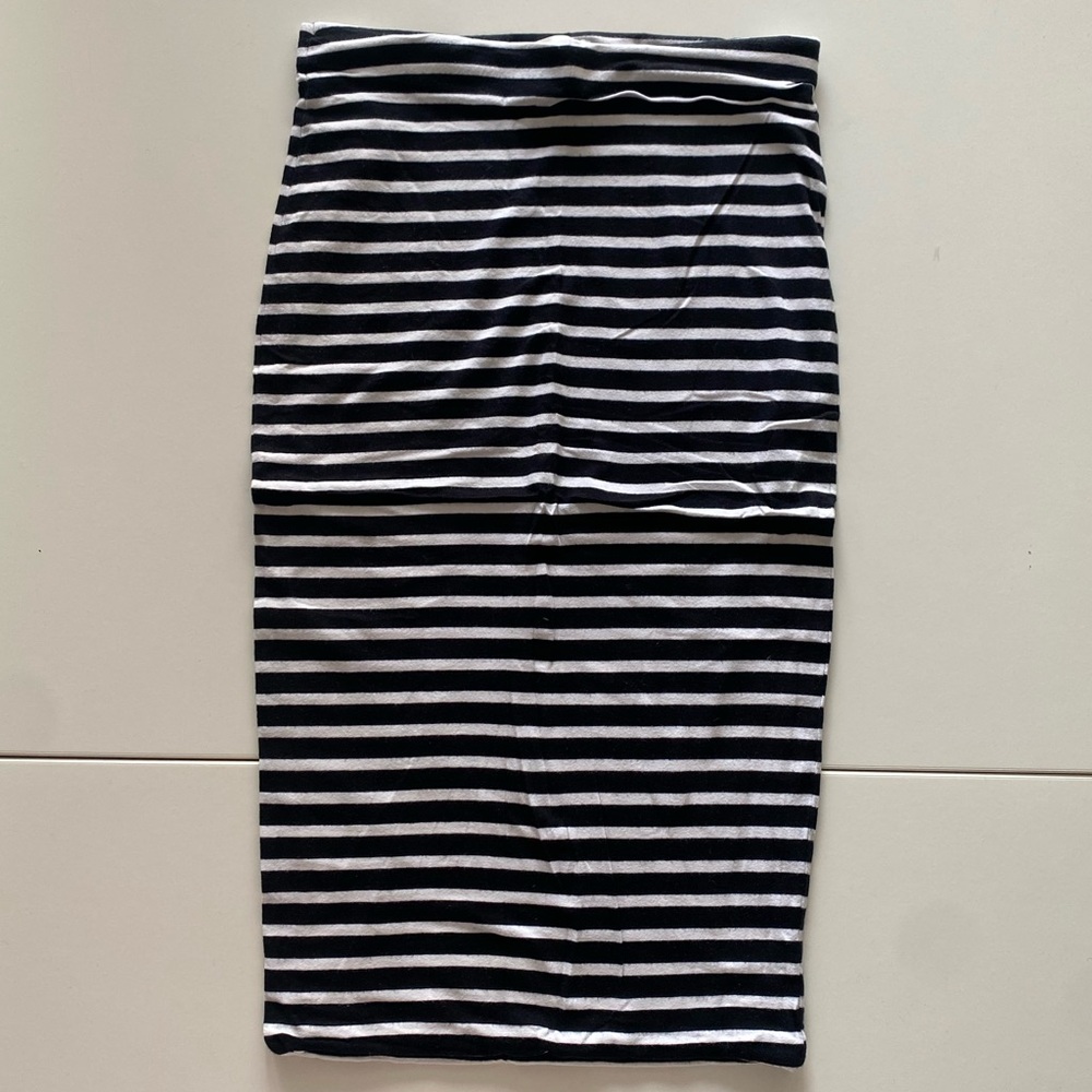 H&M high waisted striped black & white bodycon pencil skirt